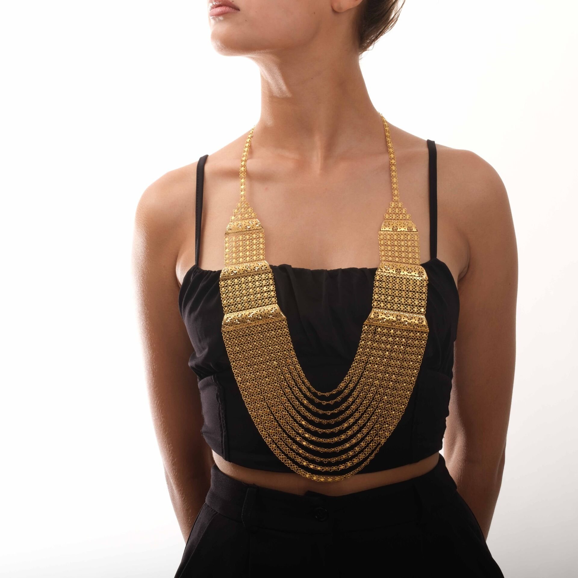 22 AYAR AKITMA KOLYE