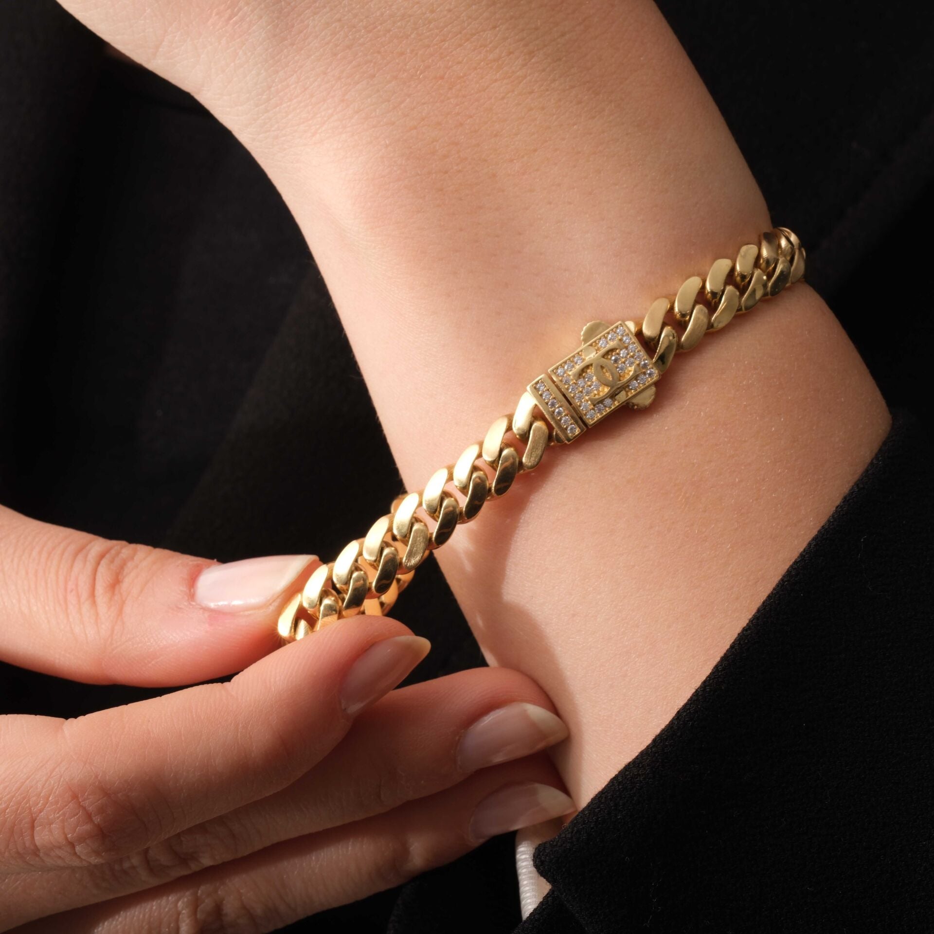 14 AYAR GURMET BİLEKLİK