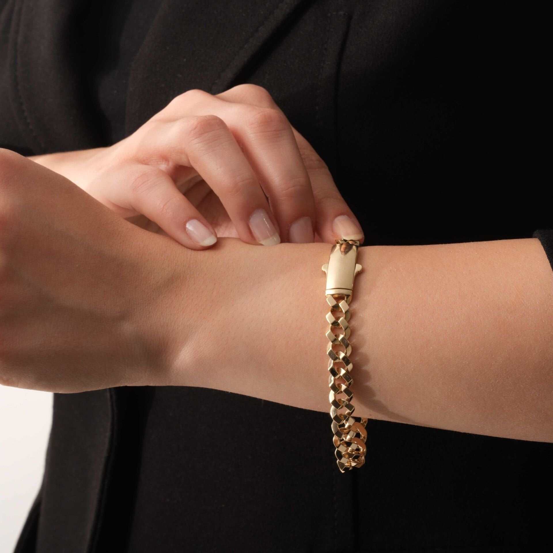 14 AYAR GURMET BİLEKLİK