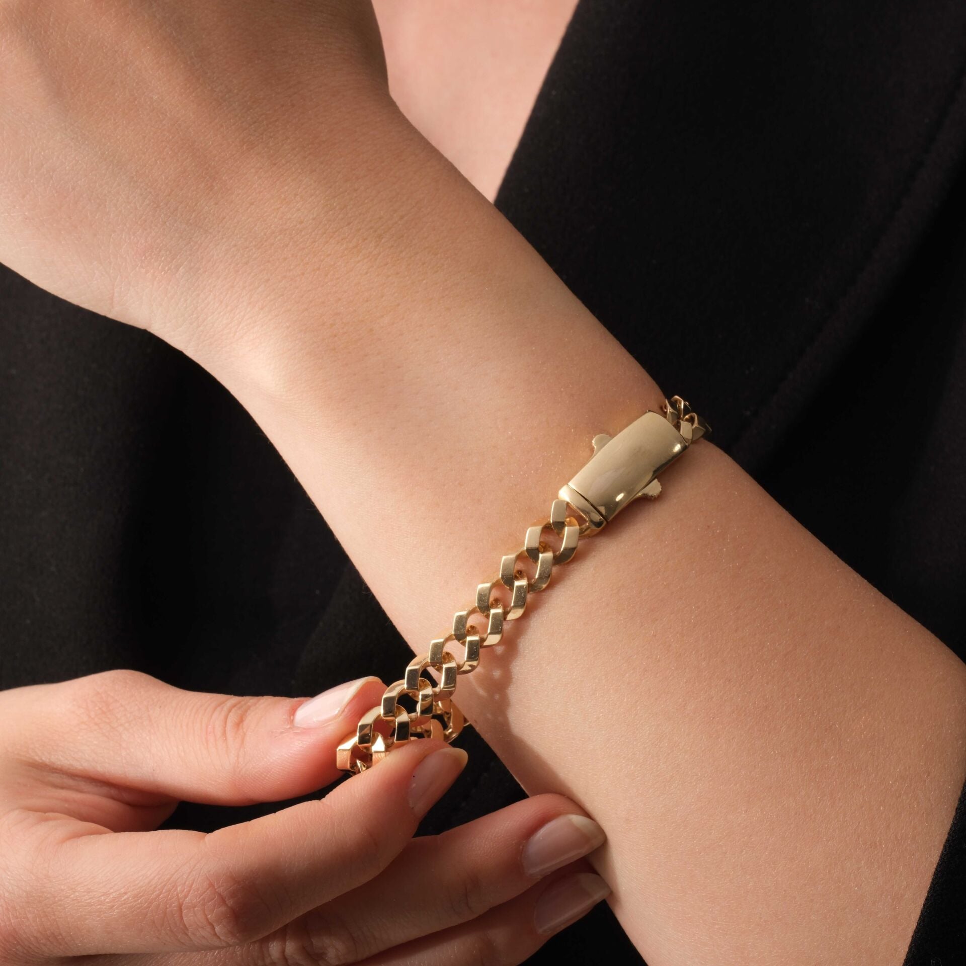 14 AYAR GURMET BİLEKLİK