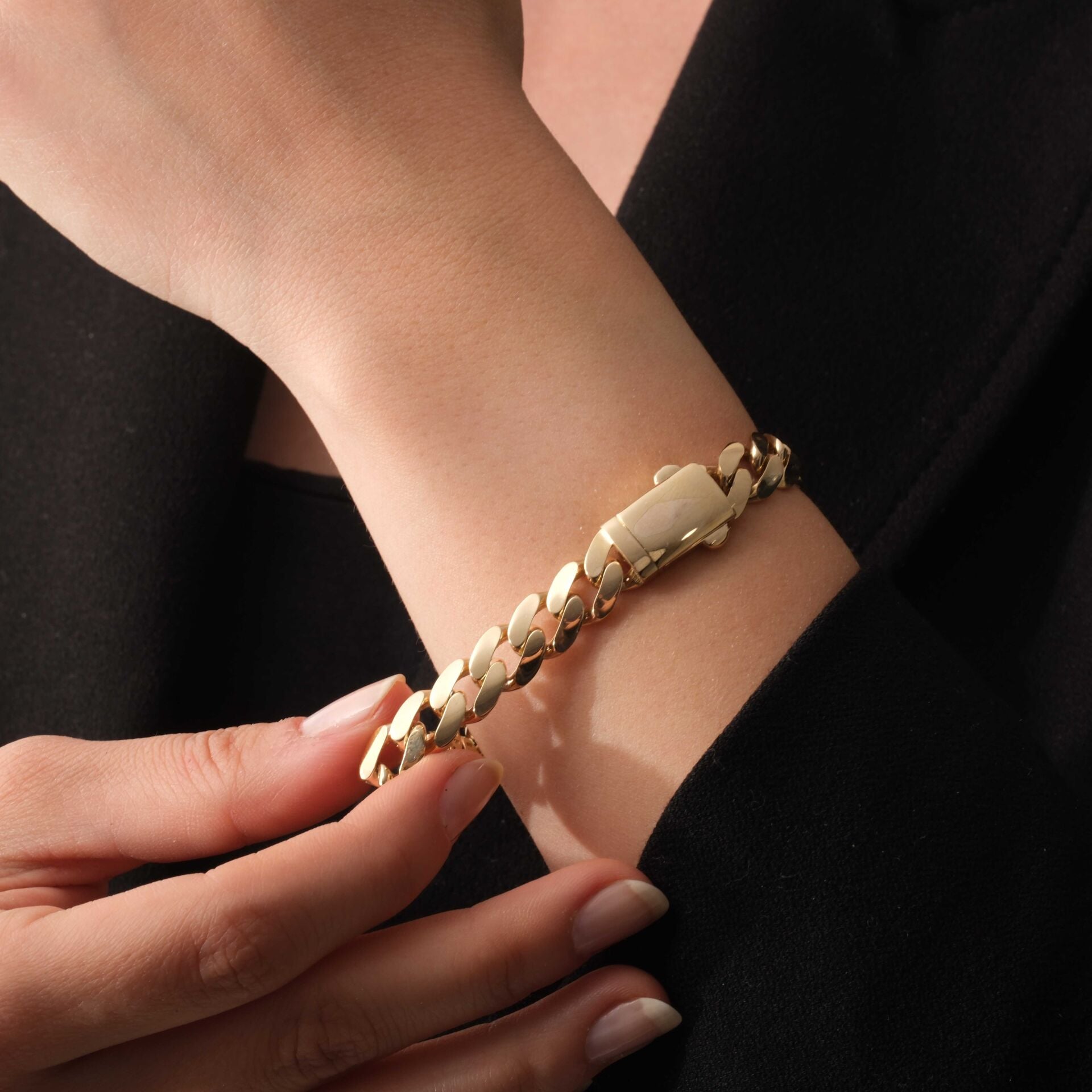 14 AYAR GURMET BİLEKLİK