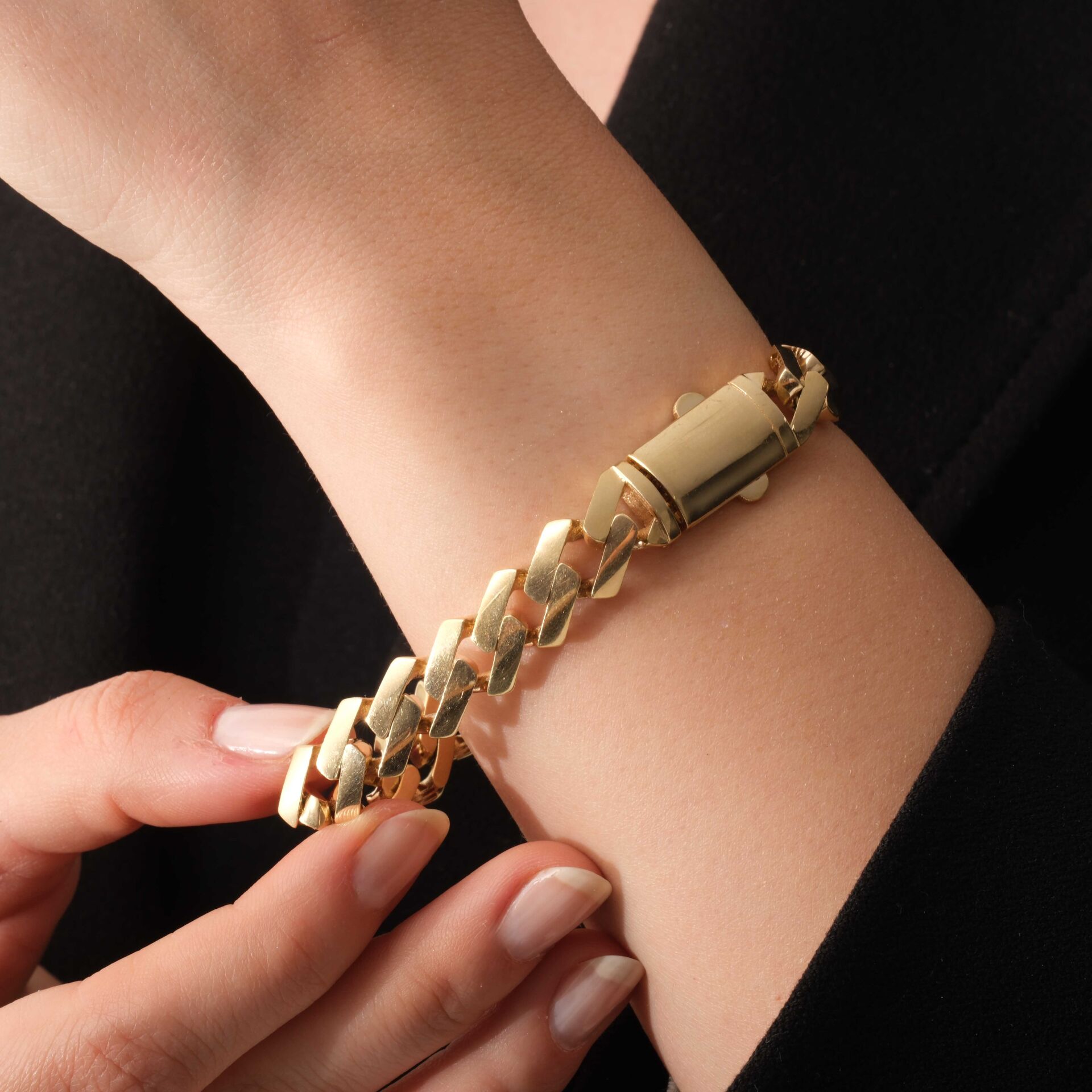 14 AYAR GURMET BİLEKLİK