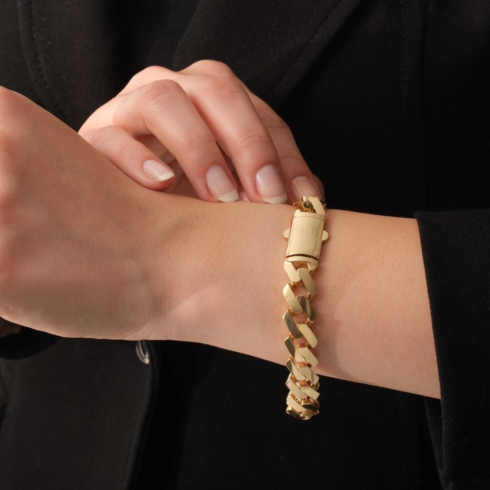 14 AYAR GURMET BİLEKLİK