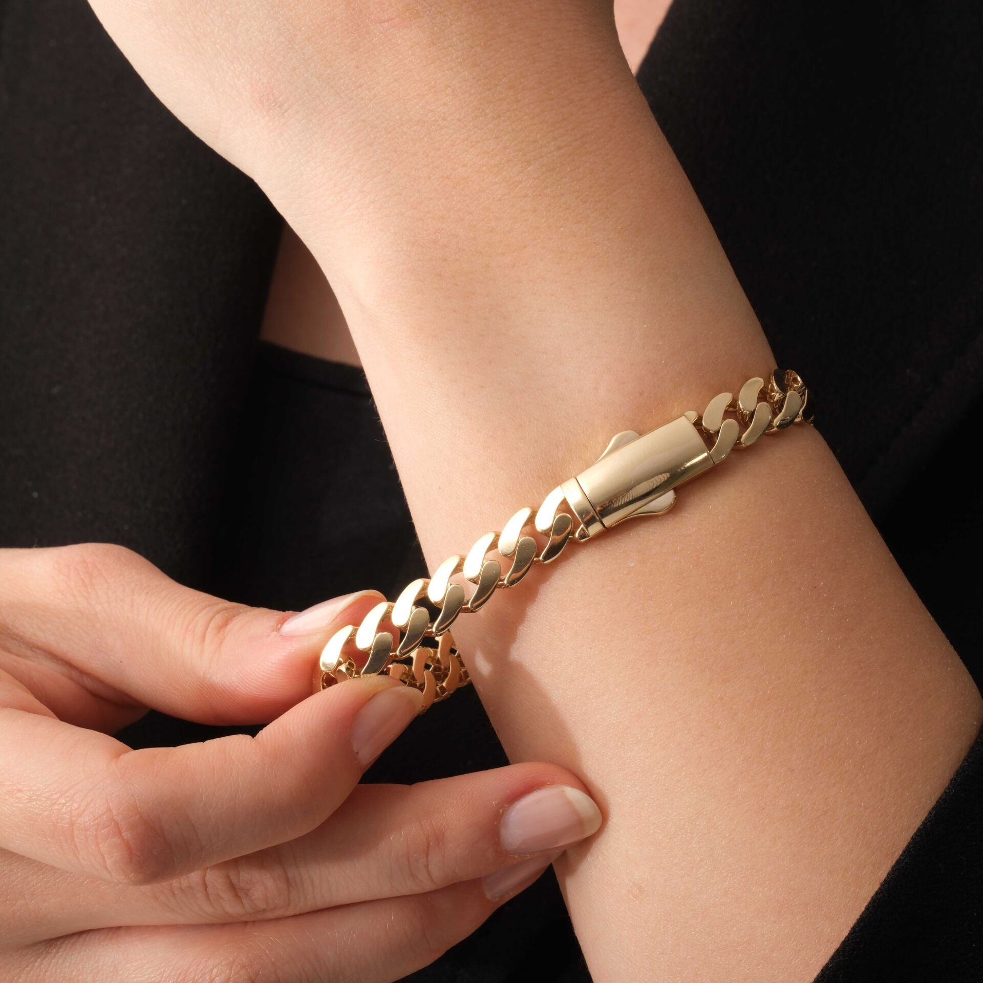 14 AYAR GURMET BİLEKLİK