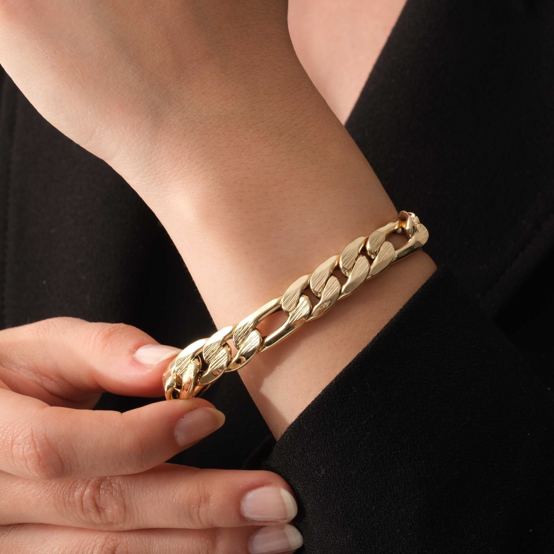 14 AYAR GURMET BİLEKLİK