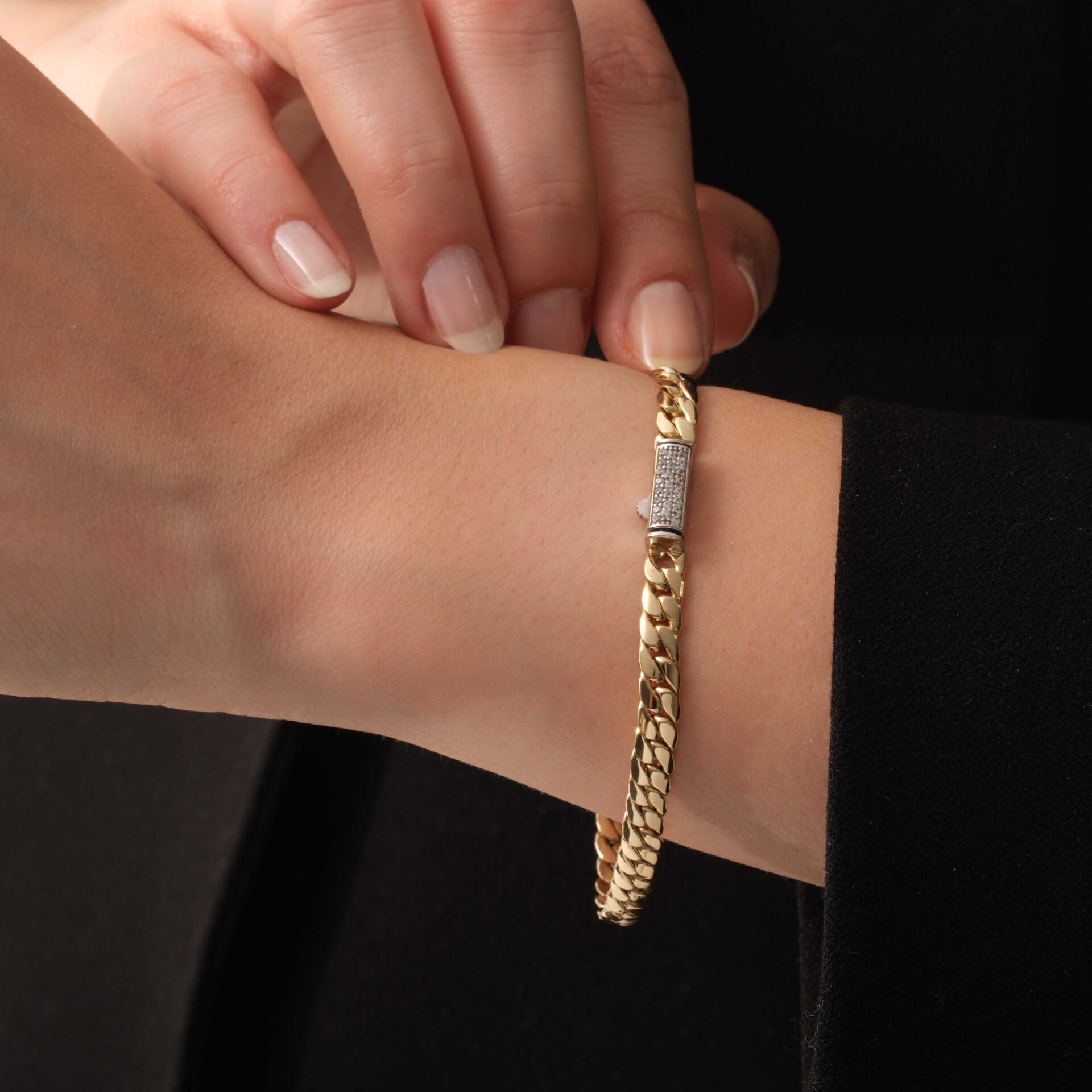 14 AYAR GURMET BİLEKLİK