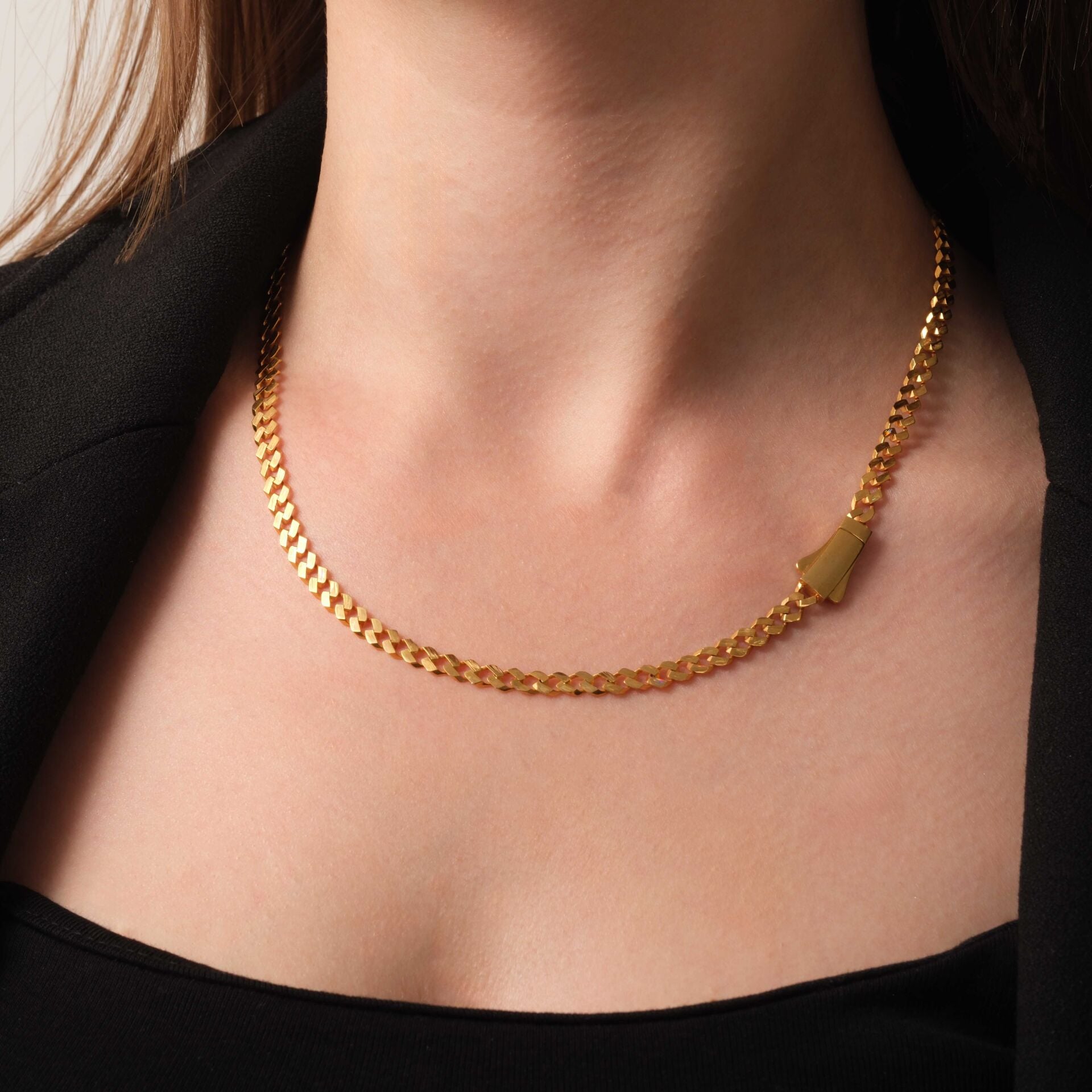 22 AYAR GURMET KOLYE