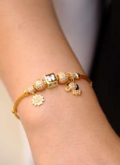 22 AYAR TASARIM SET